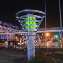 Estrenan torre que limpia el aire en la ciudad mexicana de Monterrey