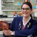 Adolescente crea una ‘’armadura’’ que bloquea la radiación de tratamientos contra el cáncer