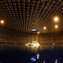 50.000 toneladas de agua y el tamaño de un edificio de 15 plantas: así es el Super-Kamiokande, el súper observatorio de neutrinos