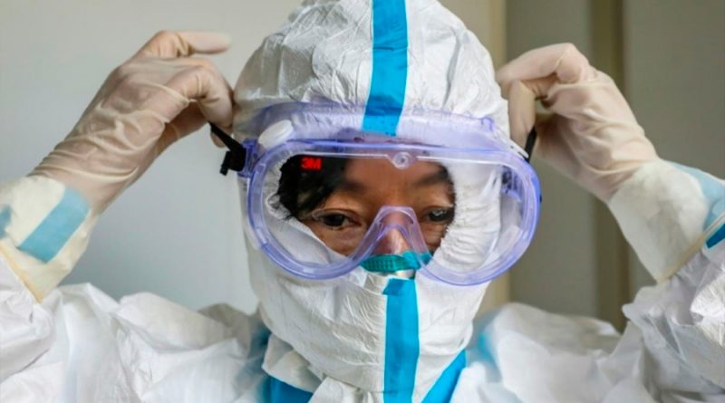 "Es un trabajo difícil, muy triste y desgarrador": enfermera que lucha en el epicentro del coronavirus en China