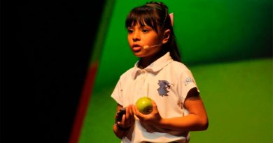 Adhara, la niña mexicana que con su IQ supera a Einstein