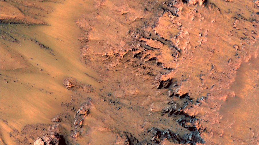 El agua salada en Marte parece ser inadecuada para la vida (tal y como la conocemos)