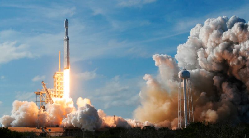 La NASA autoriza el primer vuelo tripulado de SpaceX el 27 de mayo