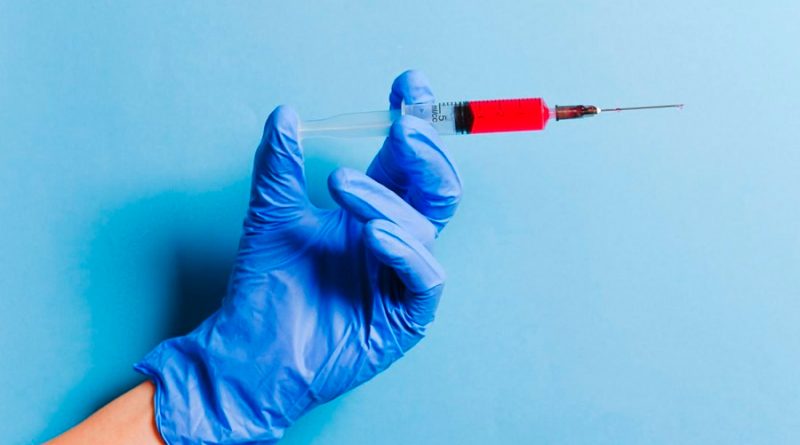 Vacuna rusa contra Covid-19 supera con éxito pruebas clínicas en humanos