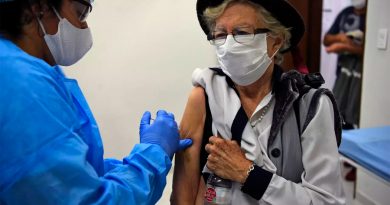 Vacuna de Oxford contra el COVID-19 probada en humanos muestra “resultados prometedores”