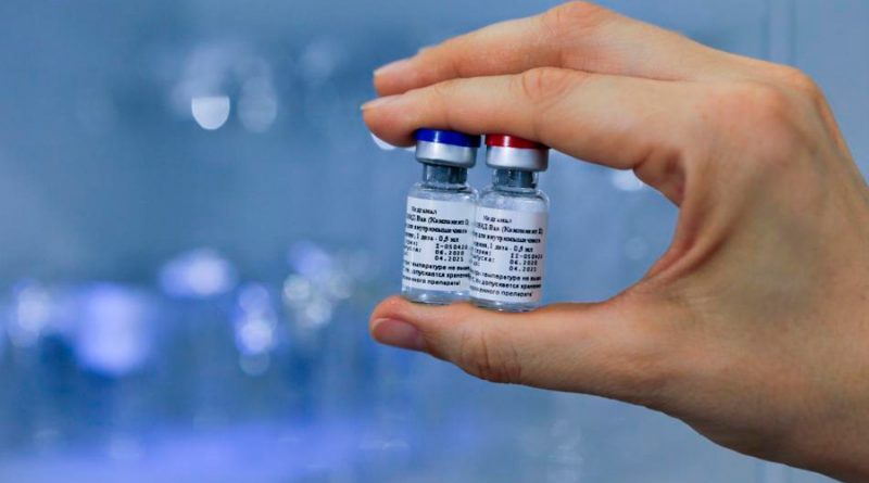 ¿Por qué la OMS reacciona con cautela ante la nueva vacuna de Rusia?
