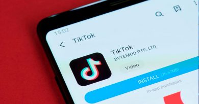 Estados Unidos prohibirá la descarga de TikTok y WeChat desde este domingo