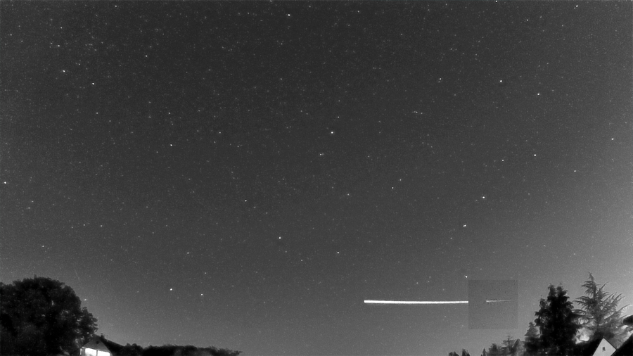 Un meteoroide 'afortunado' roza la atmósfera de la Tierra