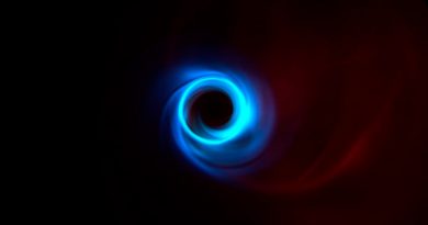 La primera foto de un agujero negro supermasivo verifica la descripción de la gravedad que formuló Einstein