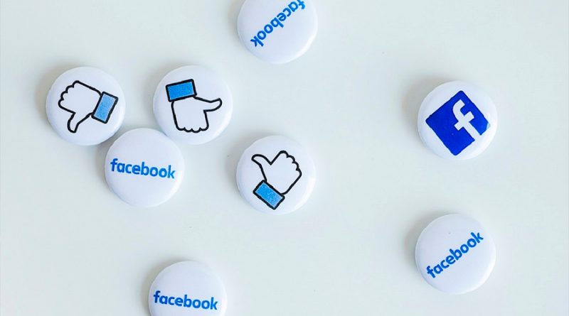 La presión pública obliga a Facebook a buscar racismo en sus algoritmos