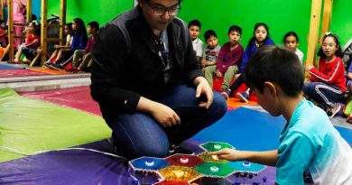 Estudiantes mexicanos participan en Congreso Internacional por crear juguetes para menores con autismo