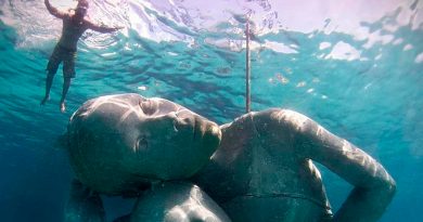 La historia de Ocean Atlas, la estatua submarina más grande del mundo