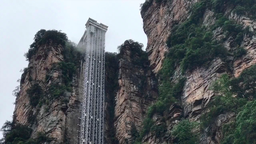 El elevador de 300 metros de altura que se inspiró en la película Avatar