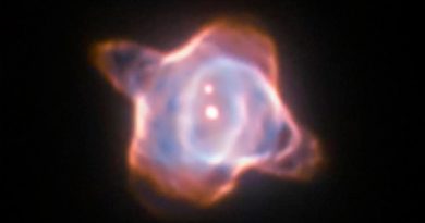 Joven nebulosa planetaria de la Mantarraya se apaga