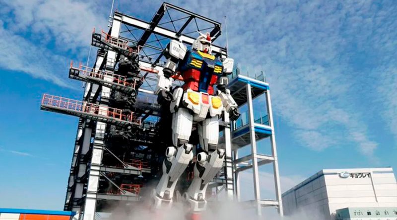 Presentan en Japón a Gundam, robot de 18 metros con movimiento propio