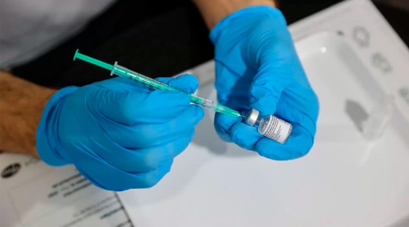 Vacuna covid-19 de Pfizer es efectiva contra variantes más contagiosas, señala estudio