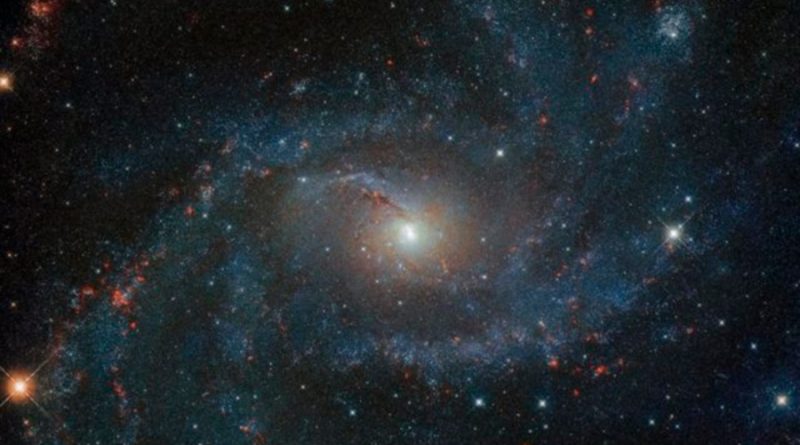 El telescopio Hubble obtuvo una impactante imagen de la "galaxia de los fuegos artificiales"