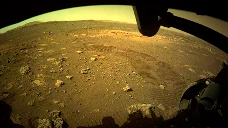 Parte del agua antigua de Marte estaría atrapada en su corteza