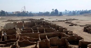 Egipto descubre la buscada Ciudad Dorada de Luxor bajo el desierto