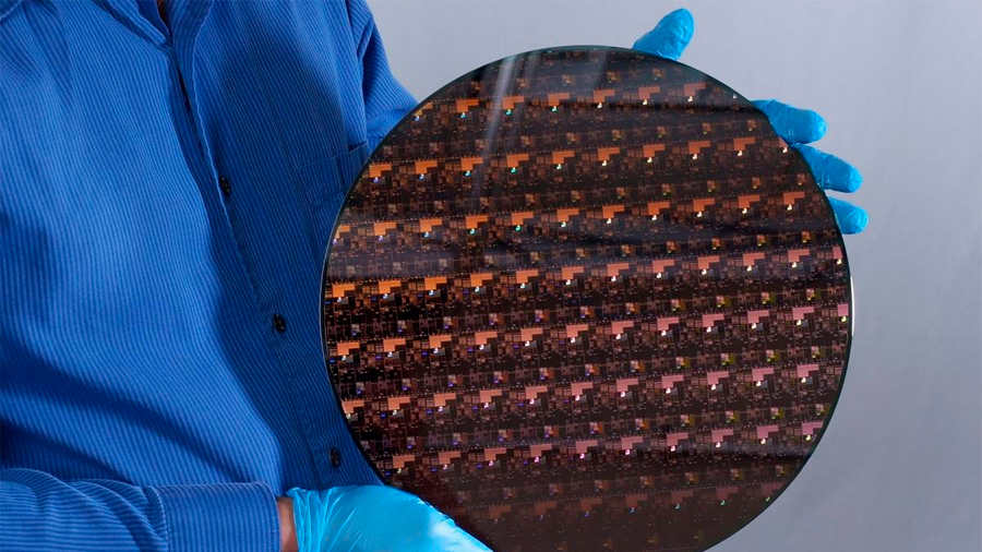 IBM presenta el primer chip de 2 nm que cuadruplicará la duración de la batería del móvil