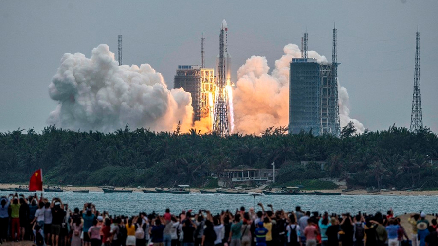 Restos del cohete espacial chino caen sobre Océano Índico