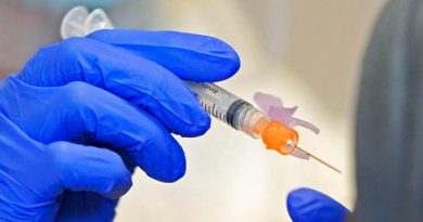 Covid-19: los anticuerpos perduran 12 meses después y aumentan con la vacuna