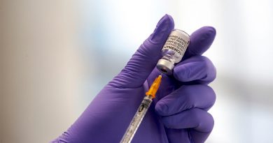 Las vacunas de ARN reducen un 97% el riesgo de morir por covid a los mayores