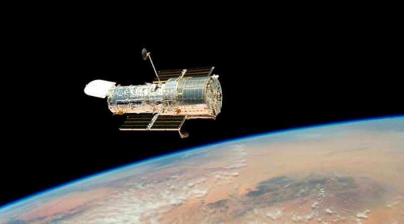 El telescopio espacial Hubble detecta un Anillo de Einstein