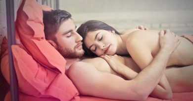 Dormir en pareja y desnudos es una pésima idea, según la ciencia