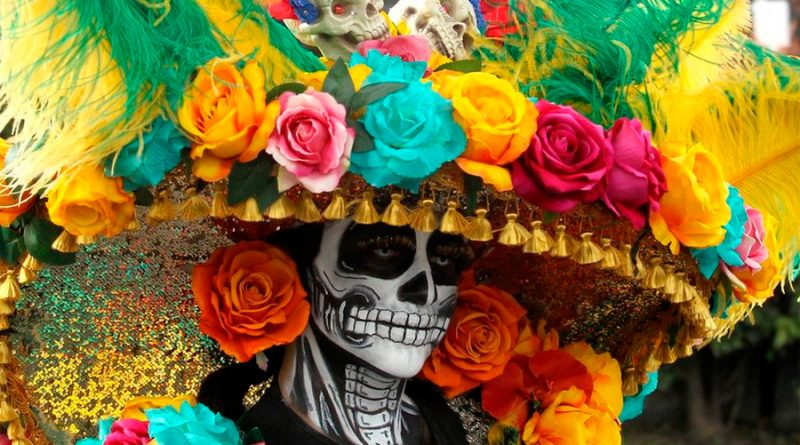 El Día de Muertos mexicano resiste y coexiste ante la celebración de Halloween