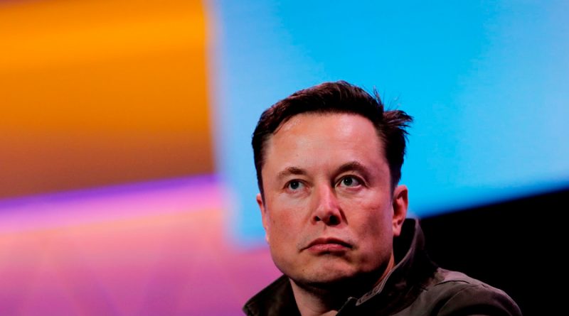 Elon Musk anuncia pruebas para incrustar microchips neuronales en personas en 2022