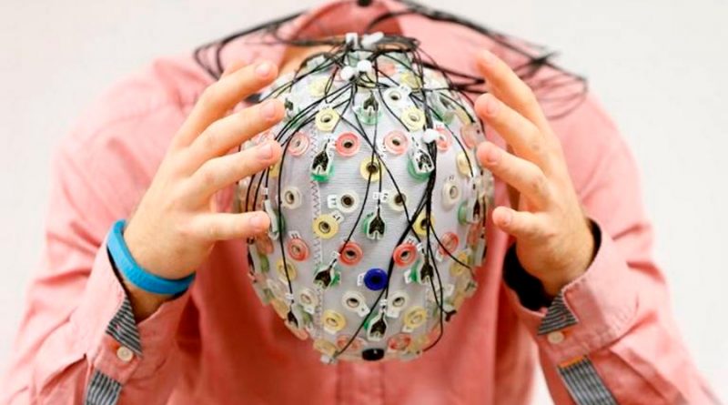 Cerebro hecho de neuronas humanas y chip aprende a jugar pong ¡en 5 minutos!