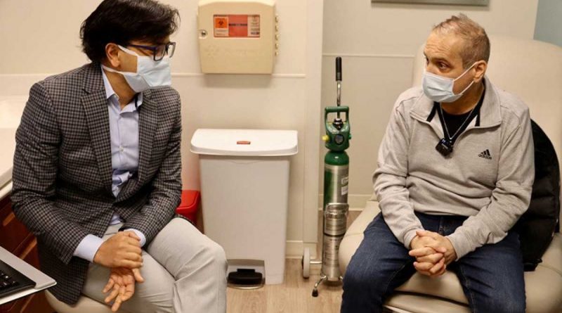 Realizan trasplante doble de pulmón a hombre con cáncer terminal; le salvan la vida