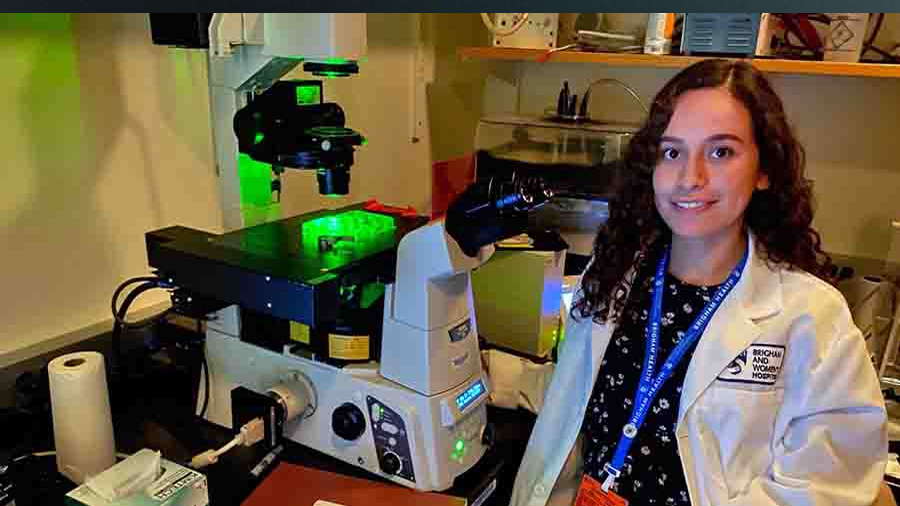 Estudiante mexicana diseña proyecto en Harvard sobre enfermedades renales