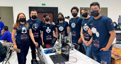 Estudiantes mexicanos participan en Campeonato Mundial de Robótica en EU