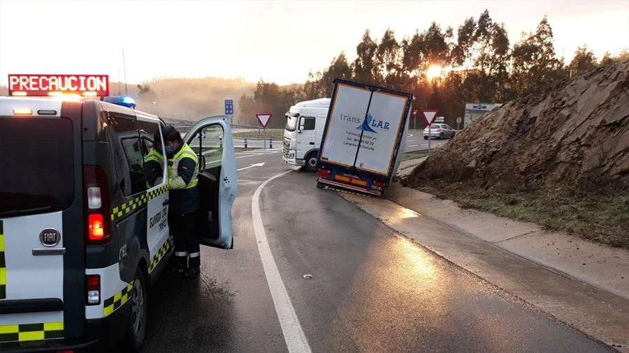 Investigadores crean sensor para los vehículos que detecta el estado de las carreteras