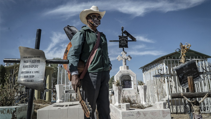 México ha perdido cuatro años en esperanza de vida por la pandemia, según un estudio