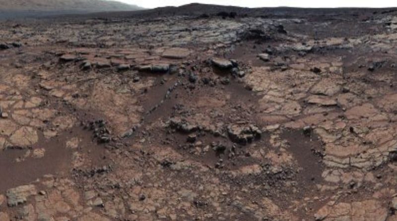 El rover Curiosity descubre carbono orgánico en rocas de Marte