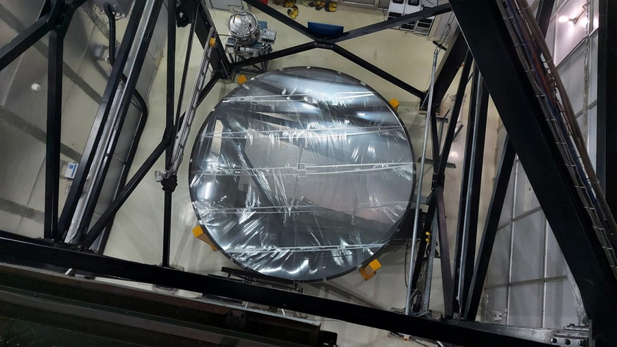 Ponen en funcionamiento un telescopio de espejo líquido en la India