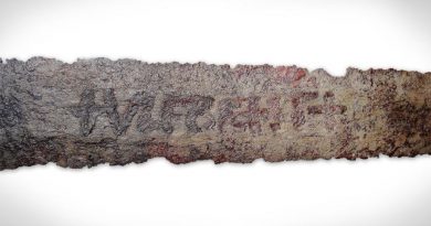 Misteriosa espada vikinga fabricada 800 años antes de inventarse la técnica inquieta a arqueólogos