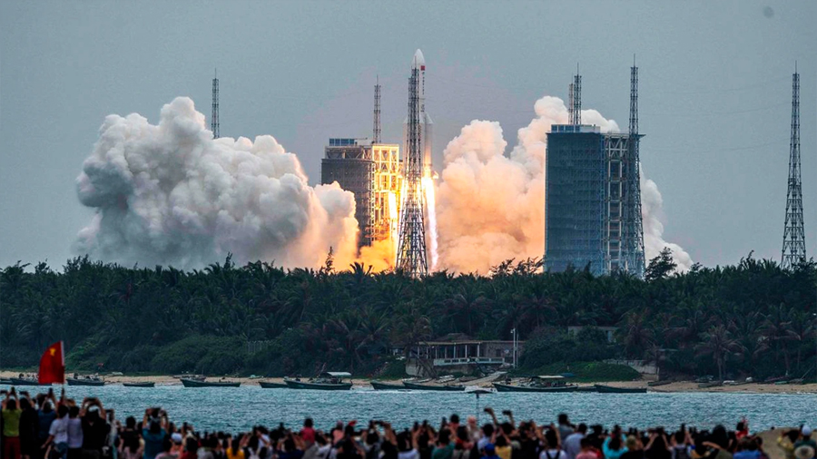 China revela dónde cayeron los restos de su cohete sin control