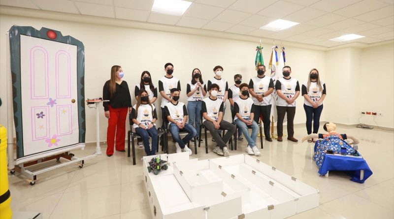 Estudiantes de UANL representarán a México en torneo de robótica Robocup 2022