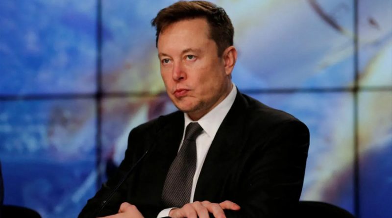 Elon Musk asegura que ha subido su cerebro a la nube, y ha hablado con él
