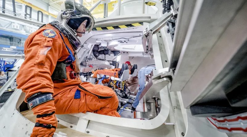 La NASA adapta sus trajes espaciales para llevar a la primera mujer a la Luna