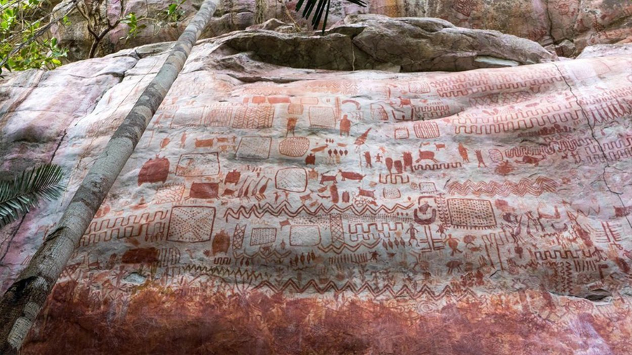 Un mural de 13 kilómetros pintado hace 12.000 años se esconde en la Amazonía