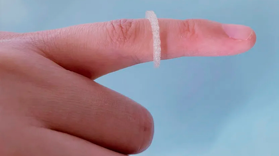 Los científicos han desarrollado un anillo portátil que repele insectos