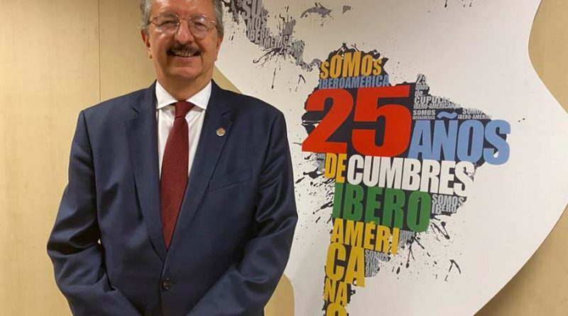 México augura una mejor relación con España en materia científica