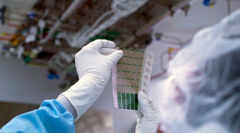 Crean células solares de tela que producen energía en cualquier superficie