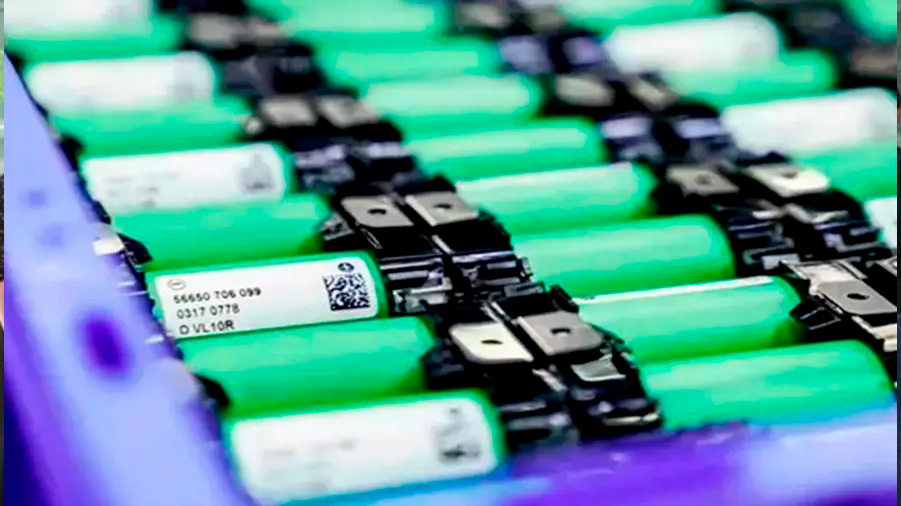 Esta nueva técnica eleva la eficiencia de las baterías usando silicio y electrolito sólido