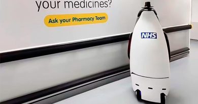Crean robot ‘pingüino’ con inteligencia artificial que transporta medicamentos en hospitales